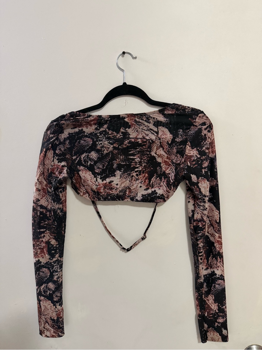 Cropped Long-Sleeve Wrap Blouse in Black and Pink Abstract